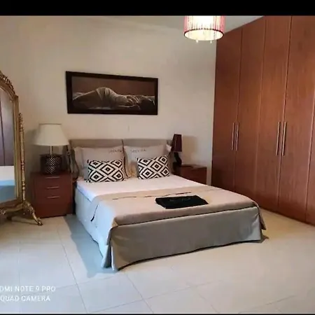 Апартаменты Sea View House *