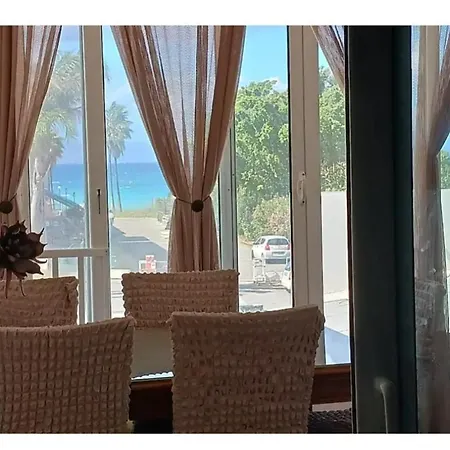 Апартаменты Sea View House *