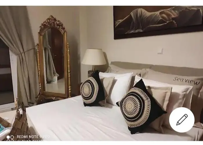 Апартаменты Sea View House